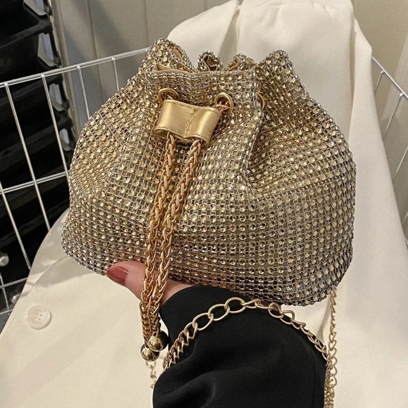 Luxe Textured Chain Handle Bucket Evening Party Formal Shoulder Crossbody - Picture 4 of 9